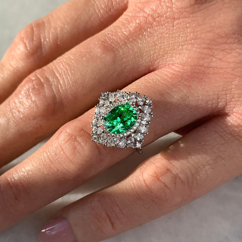 Clio Ring Setting