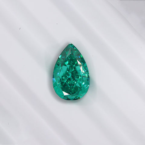 Mermaid Green 6ct Pear Cut NOXA Diamond