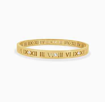 Oval Bracelet Stamped - Yellow Gold