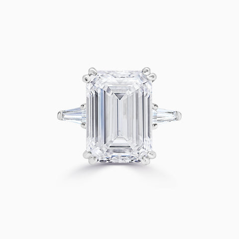 Grace Ring | 10ct Emerald Cut Ring